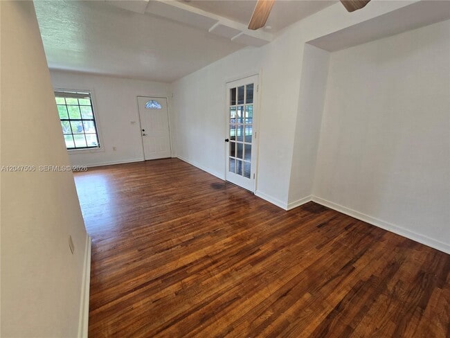 Building Photo - 14901 NW 9th Ct