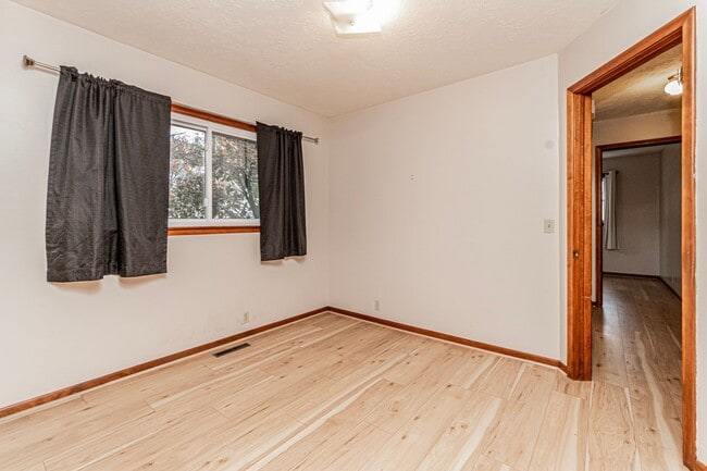 Building Photo - Please View 3D Virtual Walk-Through Before...