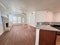 Building Photo - POINTE 360 @ 2222 - ONE BEDROOM WITH ATTAC...