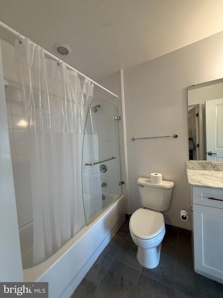 Building Photo - 4101 Albemarle St NW
