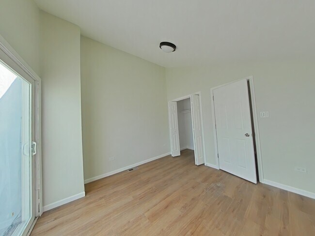 Building Photo - 3519 Princeton Ave