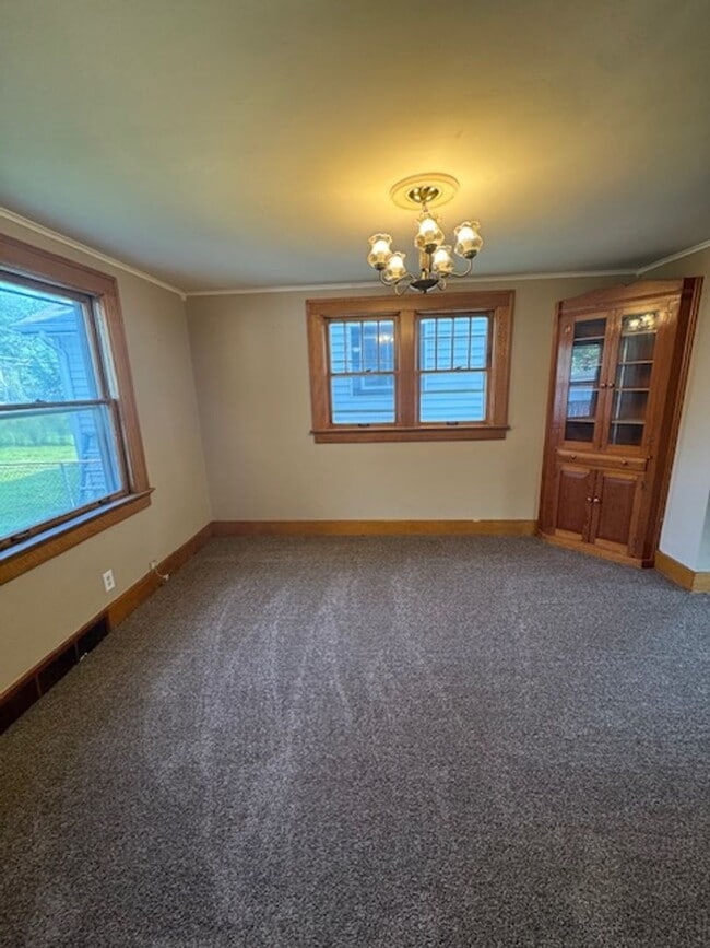 Building Photo - 3708 Weisser Park Ave