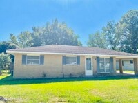 Building Photo - 1103 Dulles Dr