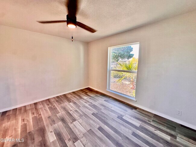 Building Photo - 6332 El Risco St