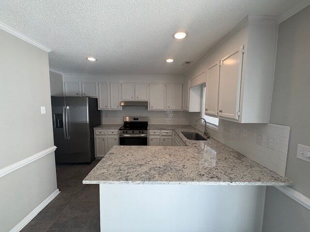 Building Photo - 3829 Sterling Pointe Dr