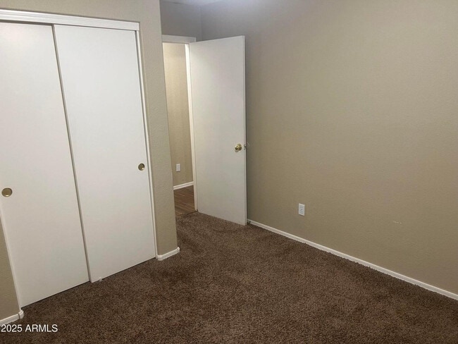 Building Photo - 15032 W Jackpot Way