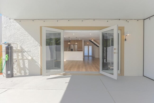 Building Photo - 2795 N 40th Ave