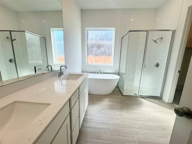 Building Photo - 16315 Mesquite Fld Dr