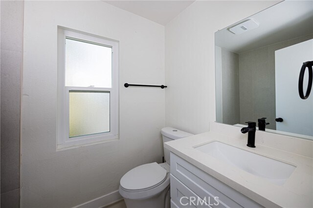 Building Photo - 340 Cypress Dr