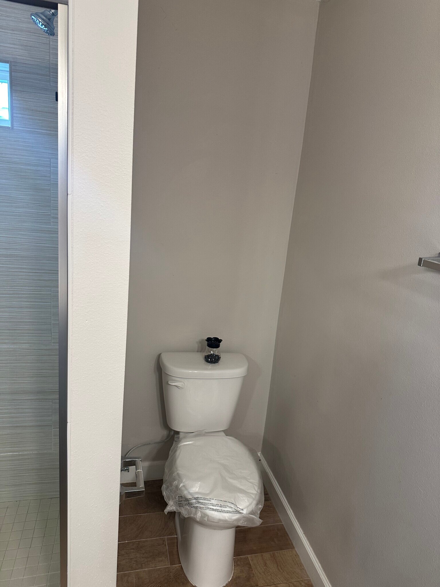 Building Photo - 1216 33rd Ave SW