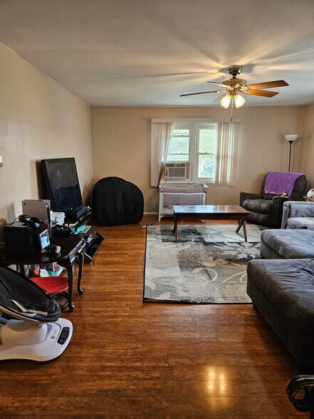 Building Photo - 680 NJ-15