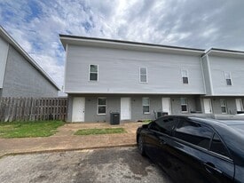 Building Photo - 961 Old Hickory Blvd