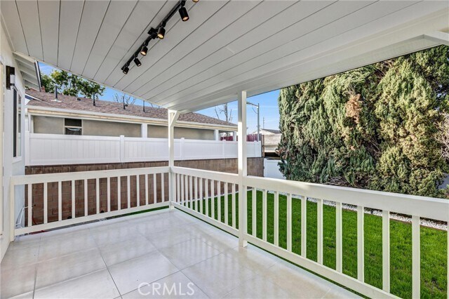 Building Photo - 13021 Killion St