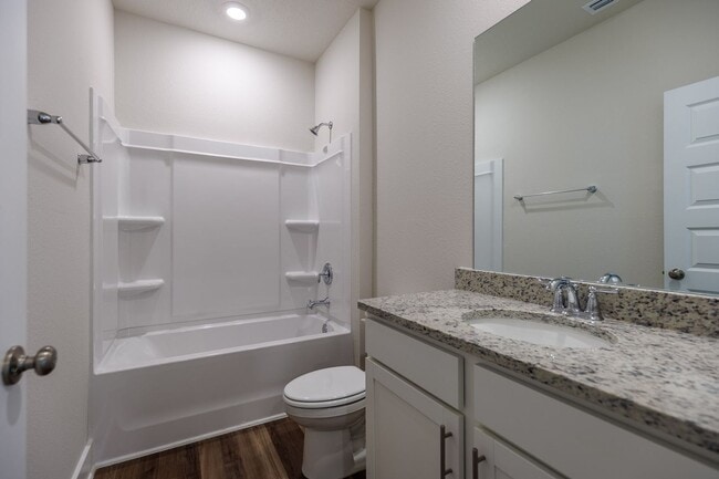 Building Photo - New Construction in Overland -3BR/2BA Aldridge floorplan!