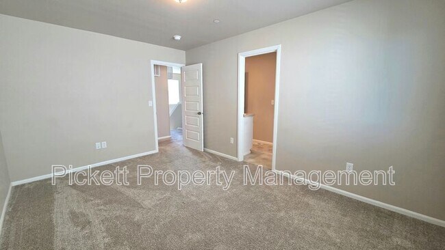 Building Photo - 1032 Baker Hts Lp