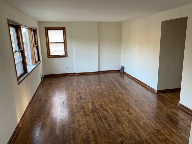 Building Photo - 2109 N 55th St