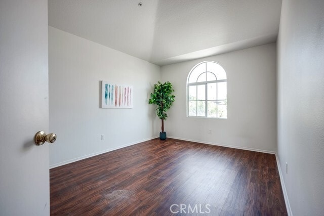 Building Photo - 14141 Tuolumne Ct