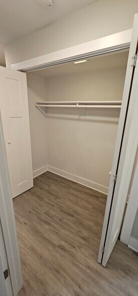 Building Photo - 1437 N Dearborn St