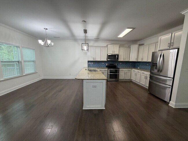 Building Photo - 1049 Ellis Pond Dr