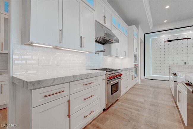 Building Photo - 756 Bruce Moorland St