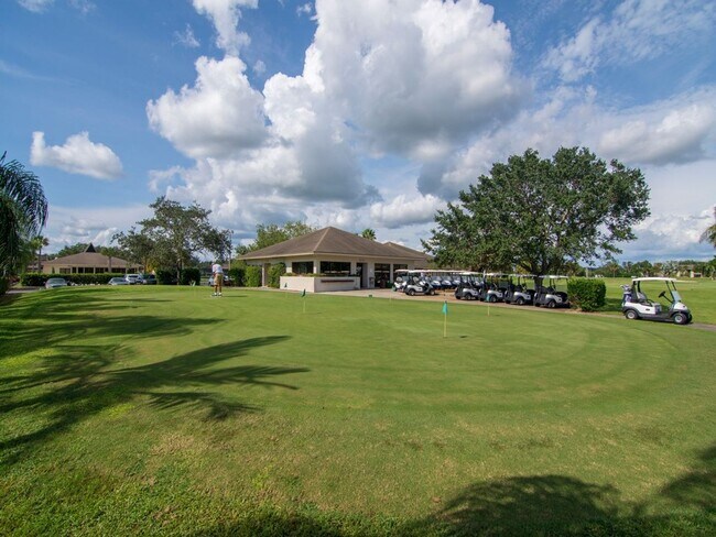 Building Photo - 28 Plantation Dr