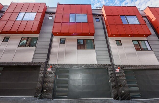 Building Photo - 1145 Kirkwood Ave SE