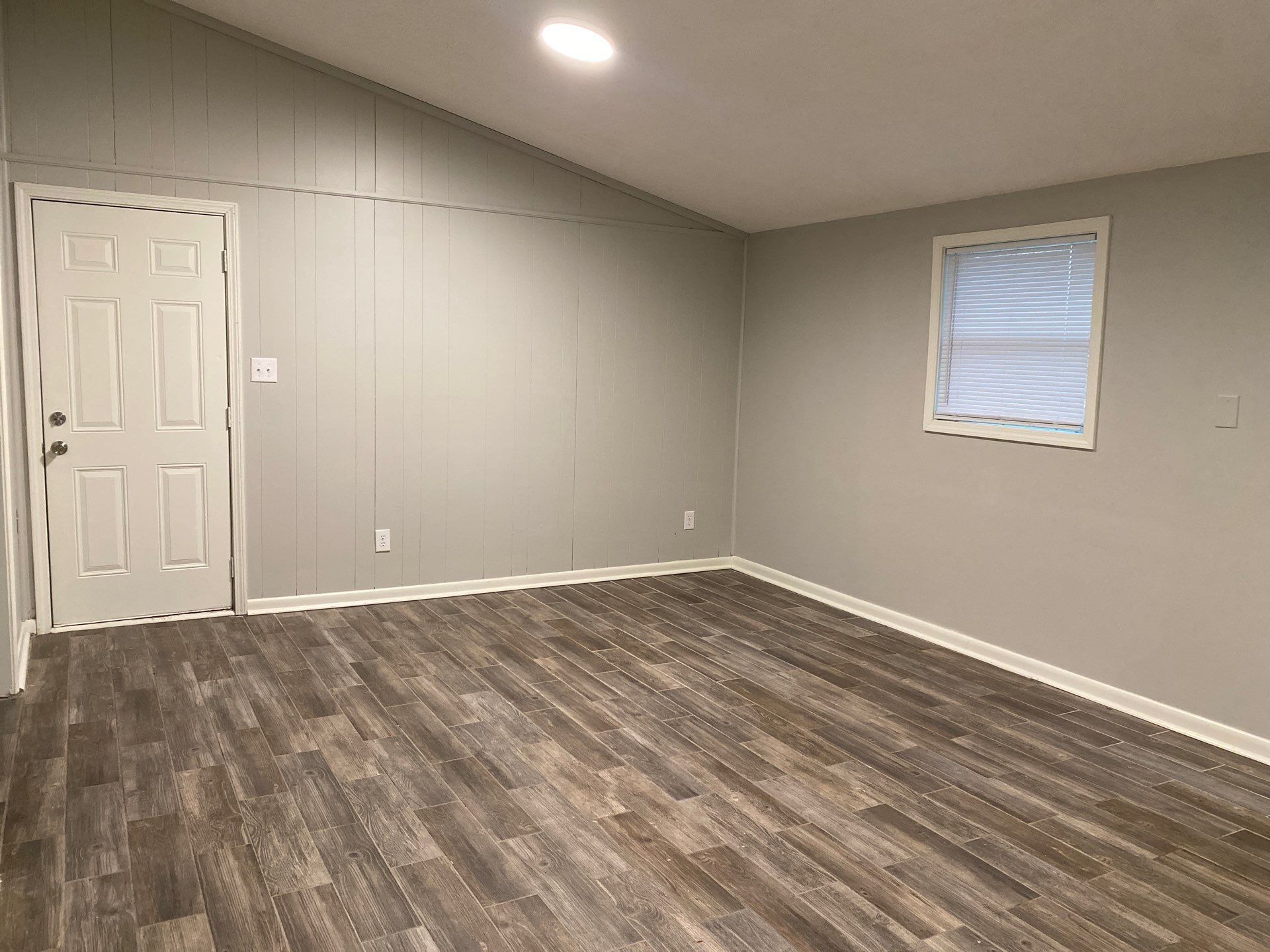 Building Photo - 505 Pearson Dr