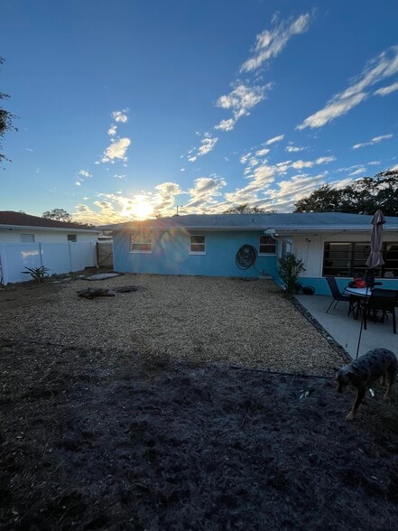 Back Yard - 1833 Lombardy Dr