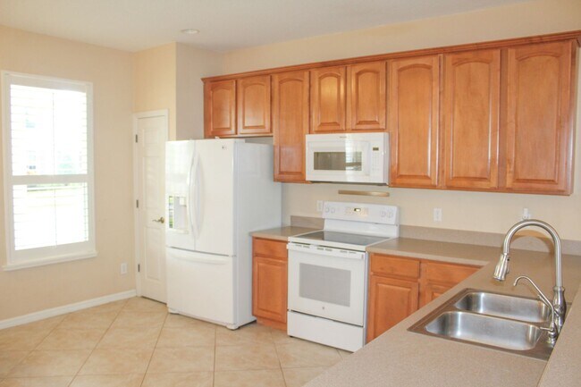 Building Photo - 14252 Confetti Dr