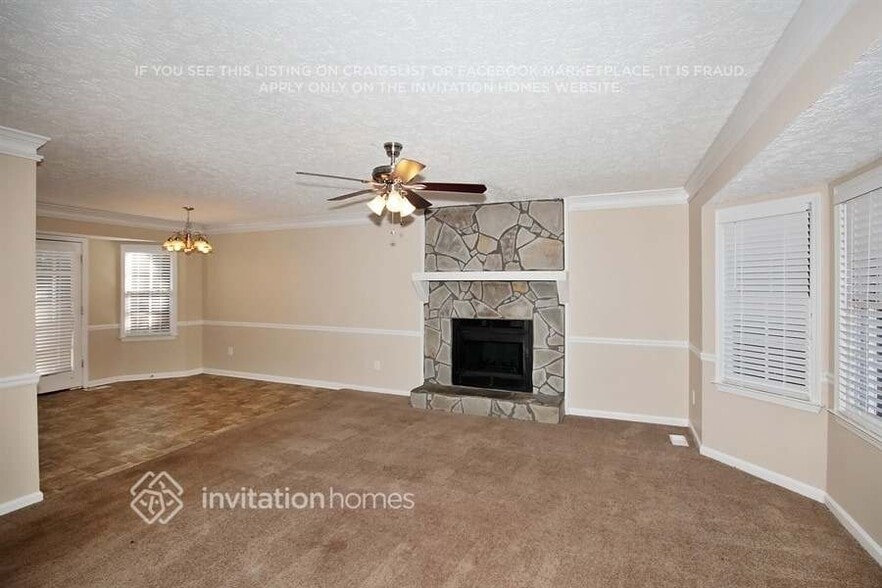 Building Photo - 166 Bluebird Dr