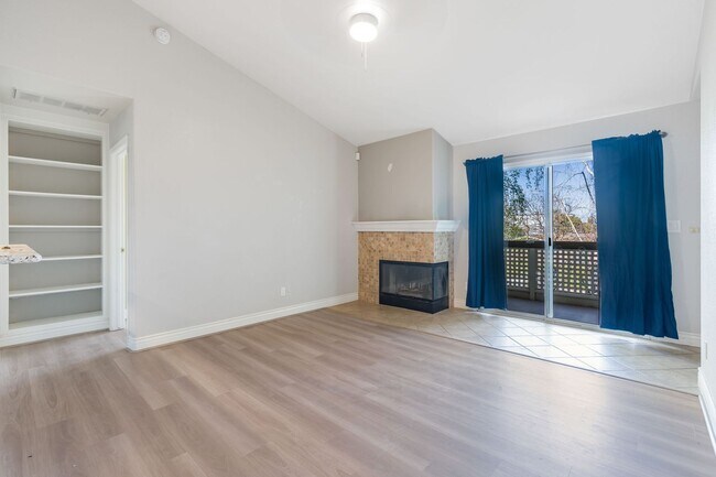 Building Photo - 2-Bedroom/2 bath near Almaden Lake! - $3,400/mo