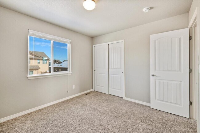 Building Photo - 1520 Cirque Valley Ln