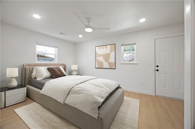 Building Photo - 2007 Sycamore Pl