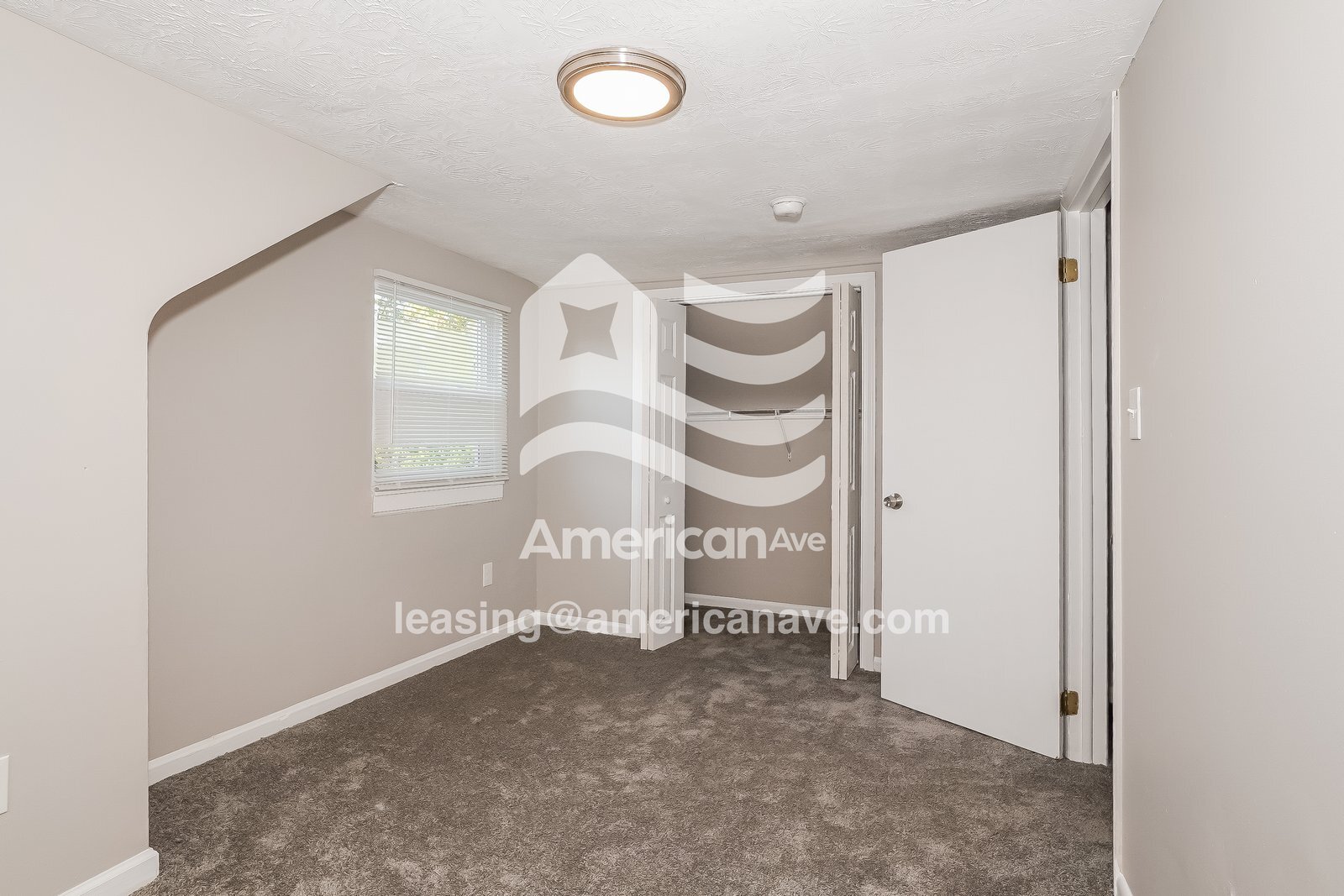 Building Photo - 3879 E 154th St