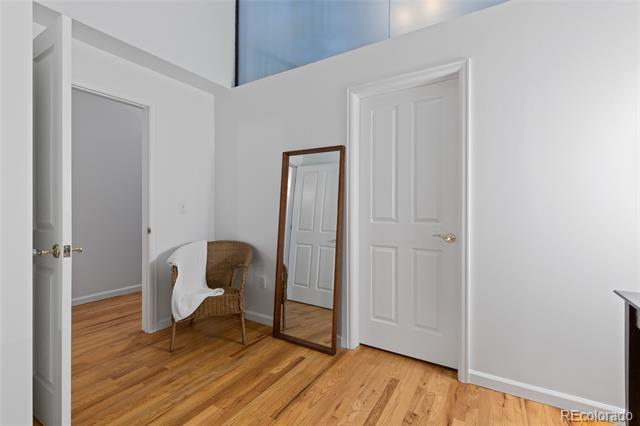 Building Photo - 1555 California St