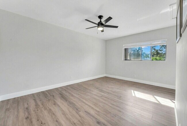 Building Photo - 20824 Boca Ridge Dr N