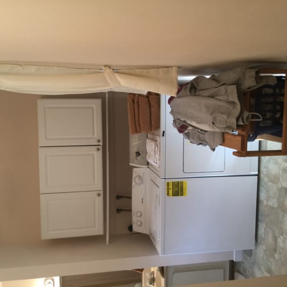 Building Photo - 8712 Greenford Dr