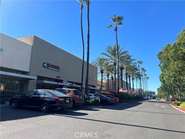 Building Photo - 177 Magnet