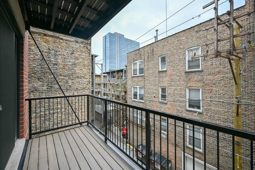 Building Photo - 4452 N Hazel St