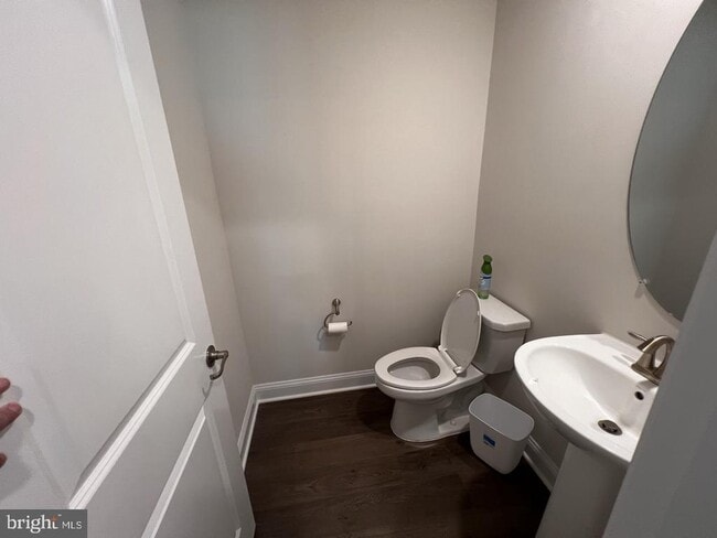 Building Photo - 23788 Myrtle Glen Way
