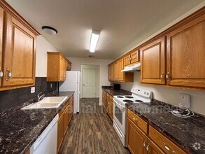 Building Photo - 766 N 2720 E