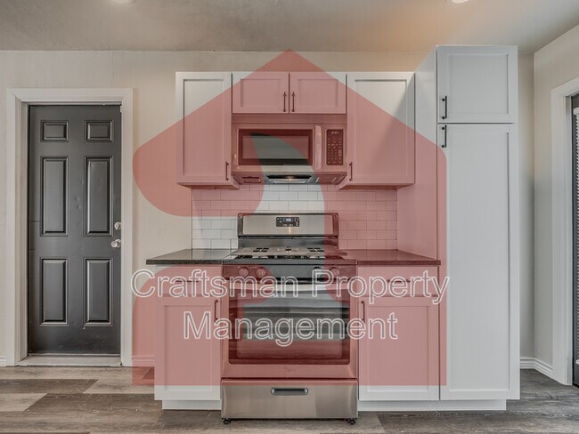 Building Photo - 231 NW 81st St