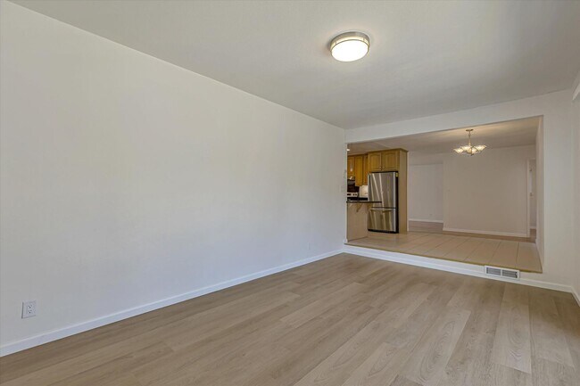 Building Photo - Great Home w/ Top Rated Schools in San Jose