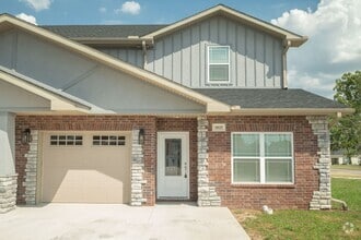 Building Photo - Brand New 2-Bed/3-Bath Townhouse in Joplin...