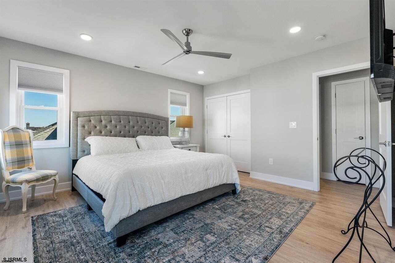 Building Photo - 21 N Wyoming Ave