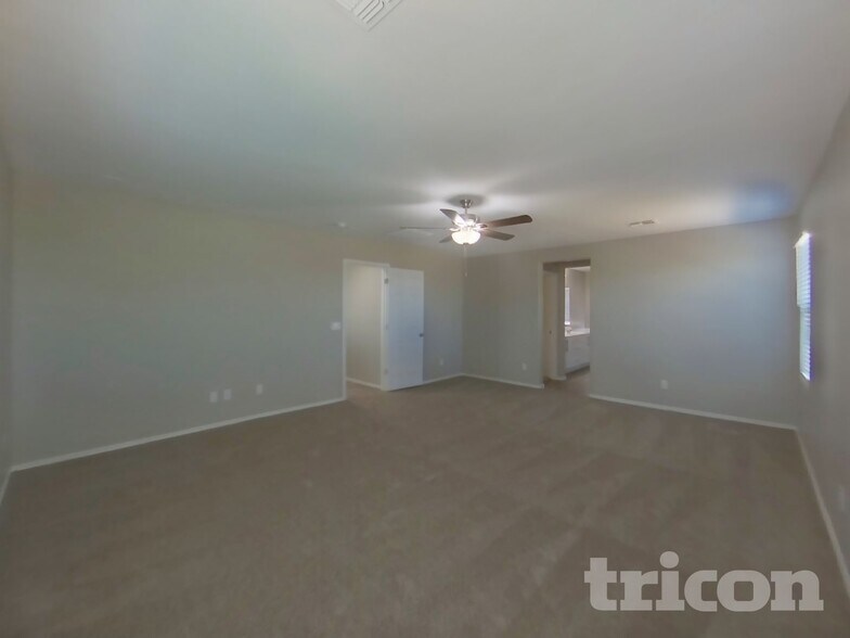 Building Photo - 4122 W Federal Way