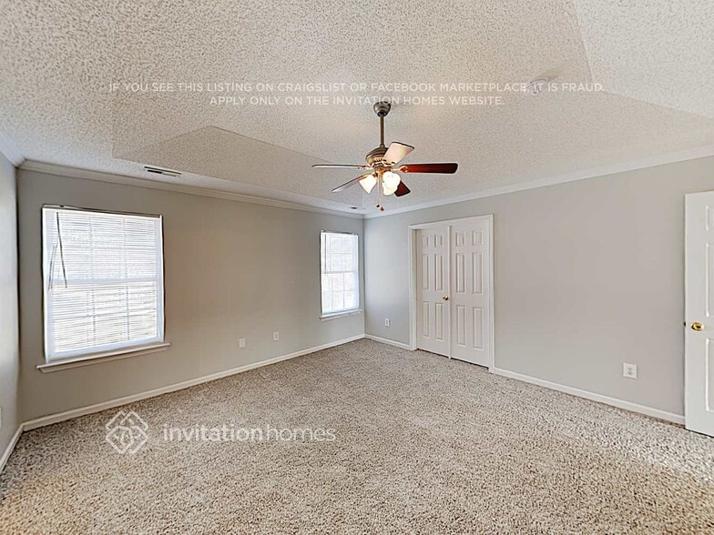 Building Photo - 5923 Leawood Run Ct