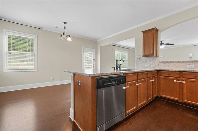 Building Photo - 1365 Delo Ln