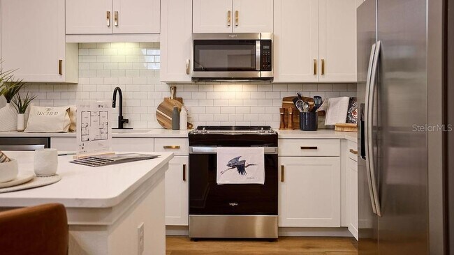 Building Photo - 9500 Grandtree Ave