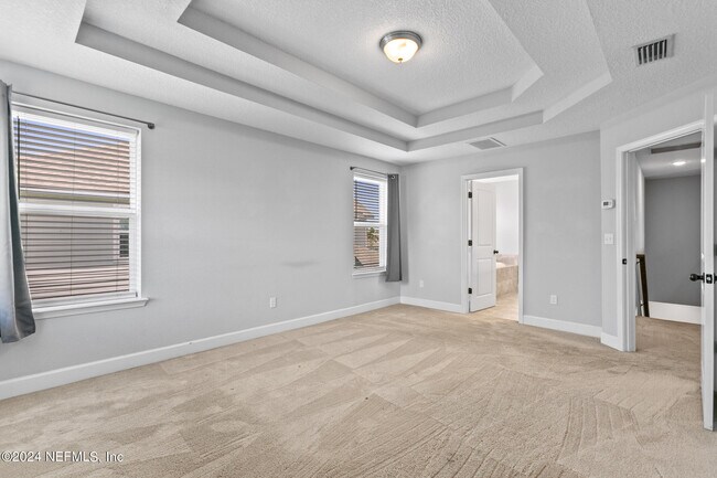 Building Photo - 213 Foxcross Ave